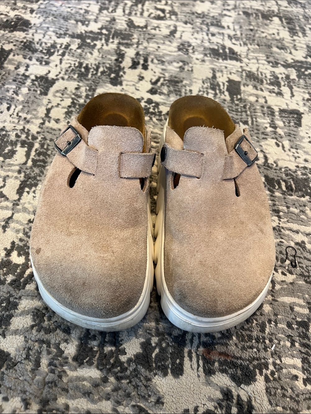 Kids Suede Clog Shoes in Taupe